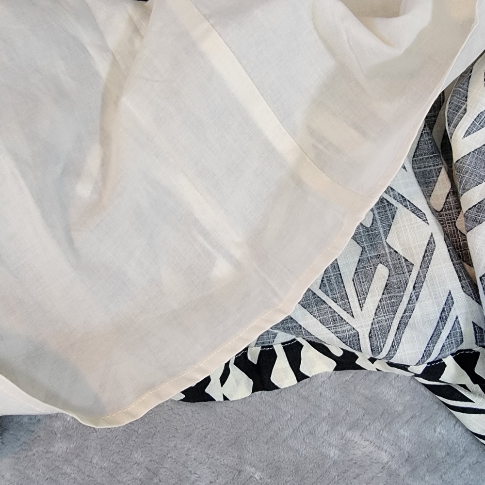 NWT Banana Republic Balloon Sleeve Midi Wrap Dress Black White Geometric XXL - Picture 7 of 10